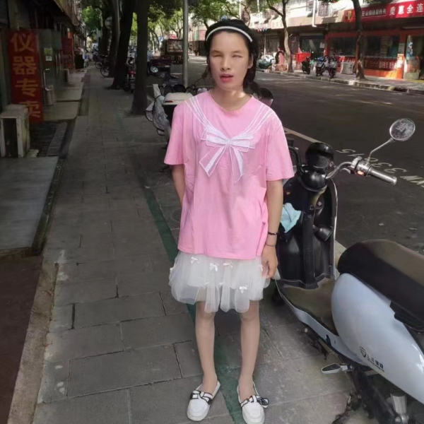 上海26岁单身美女真诚找对象-海南相亲网