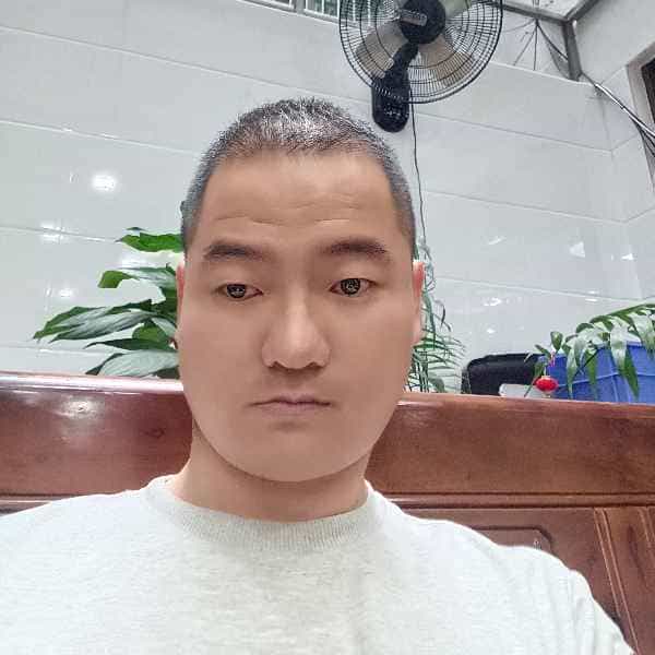 福建35岁单身帅哥真诚找对象-海南征婚相亲网