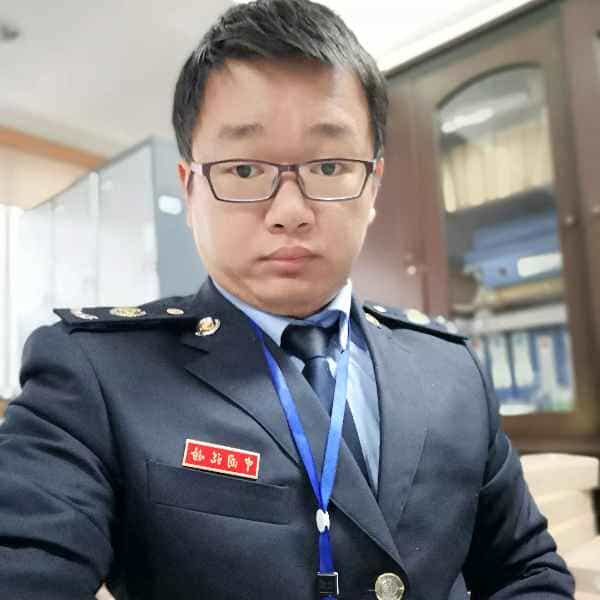 云南37岁单身帅哥真诚找对象-海南征婚相亲网
