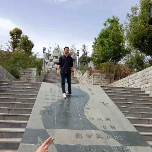 陕西27岁单身帅哥真诚找对象-海南征婚相亲网