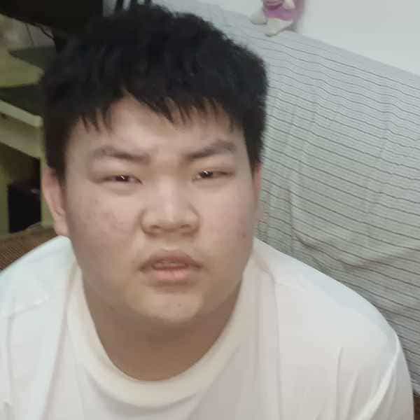 江苏20岁单身帅哥真诚找对象-海南征婚相亲网