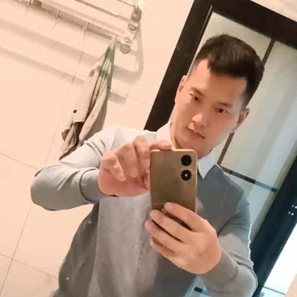 河南31岁单身帅哥真诚找对象-海南征婚相亲网