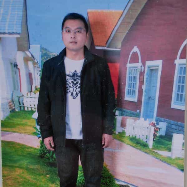 四川35岁单身帅哥真诚找对象-海南征婚相亲网