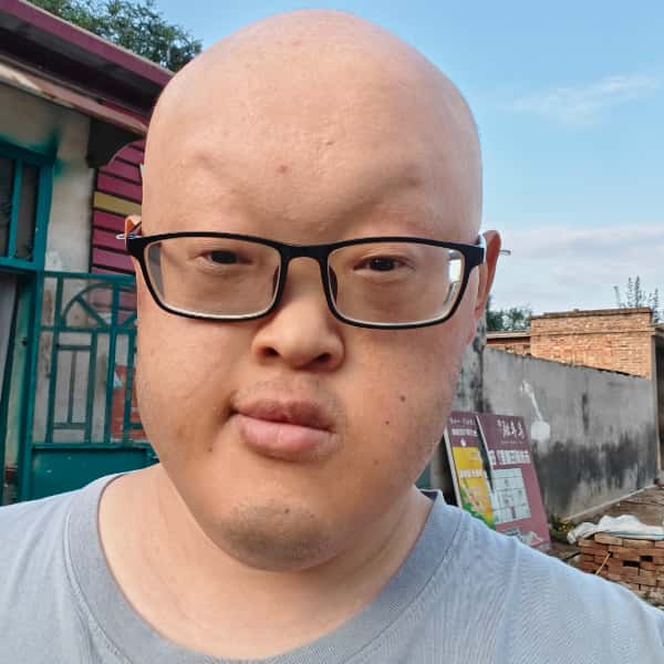 山东27岁单身帅哥真诚找对象-海南征婚相亲网
