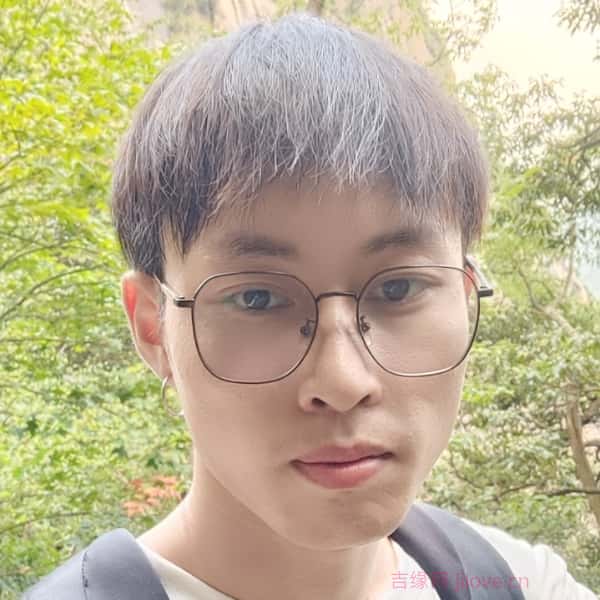 四川29岁单身帅哥真诚找对象-海南征婚相亲网