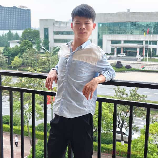 29岁岁湖南单身帅哥 - 海南吉缘网